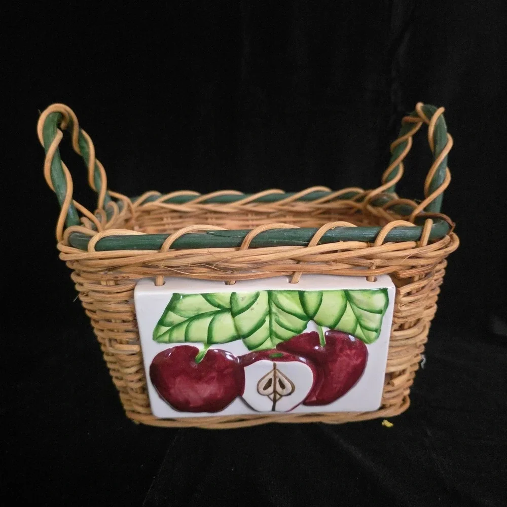 Woven Wicker Basket with Apple Ceramic Tile Green Trim‎ Farmhouse Cottagecore